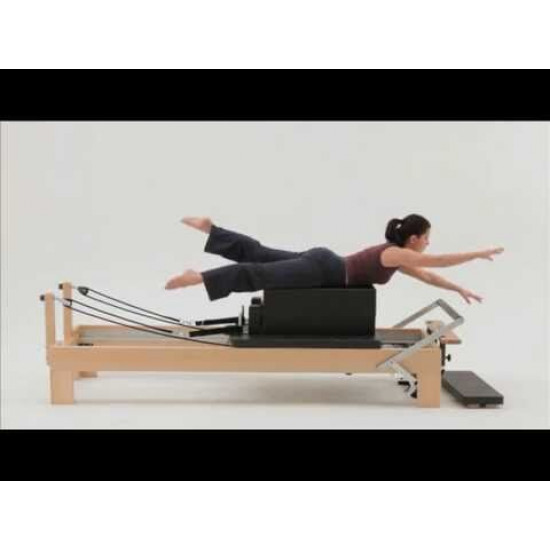 veiligheid vorm scherp Sitting Box van Align-Pilates voor een pilates reformer